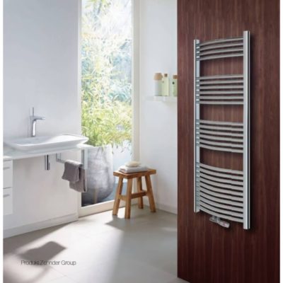 Kúpeľňový radiátor ZEHNDER SAIL 1200x496x50 chróm napojenie v strede