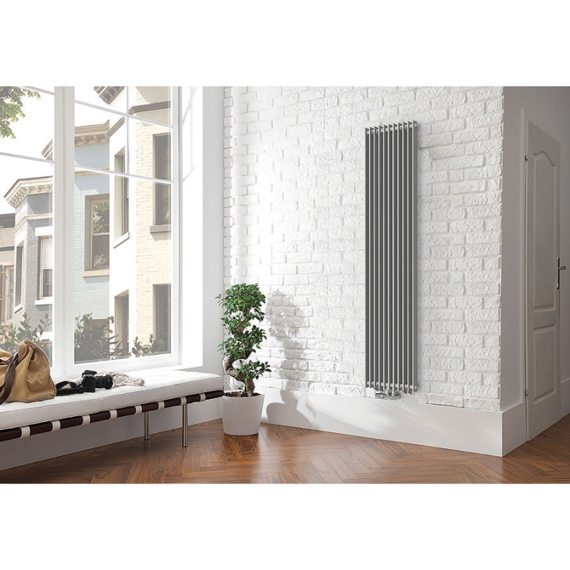 Dizajnový radiátor IBERIS V AIB V, 1500 x 300, 683W